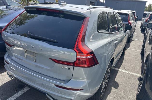 Used 2024 Volvo XC60 B5 Core w/ Climate Package AWD/4WD image 4