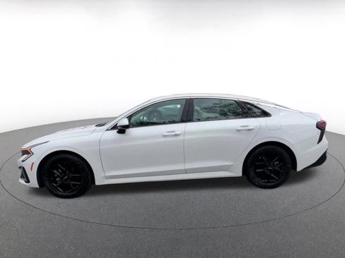 Used 2025 Kia K5 LXS image 9