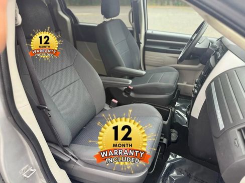 Used 2010 Dodge Grand Caravan SE w/ Climate Group image 44