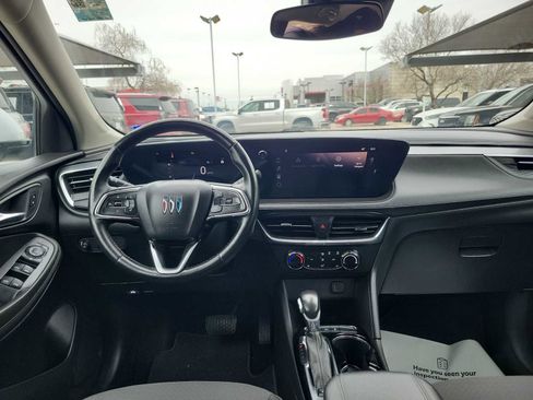 Used 2024 Buick Encore GX Preferred w/ Comfort Package image 6