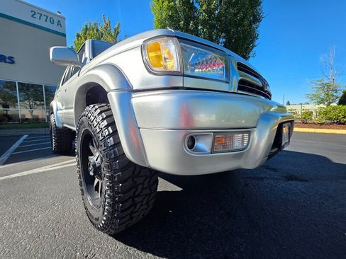 Used 2000 Toyota 4Runner Limited AWD/4WD image 10