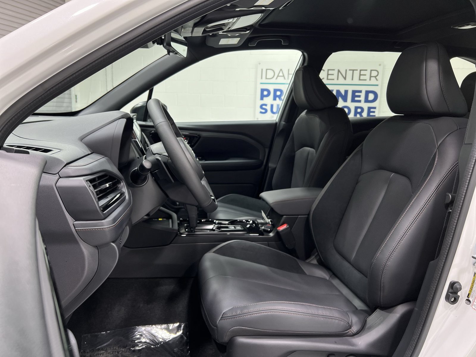 New 2026 Subaru Forester Touring AWD/4WD image 11