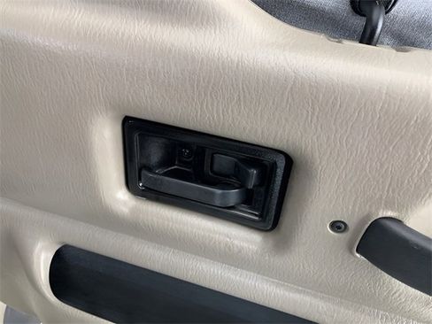 Used 2003 Jeep Wrangler Sport image 29