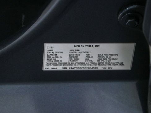 Used 2023 Tesla Model Y Performance AWD/4WD image 27