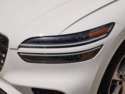 New 2026 Genesis GV70 2.5T AWD/4WD image 7