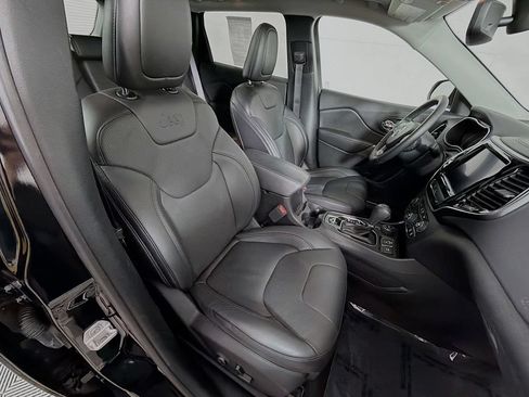 Used 2020 Jeep Cherokee Limited AWD/4WD image 29