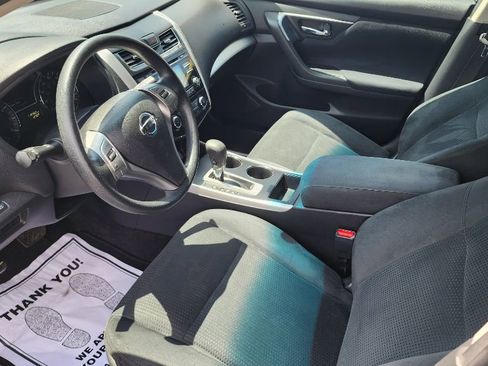 Used 2015 Nissan Altima 2.5 S w/ Power Driver Seat Package FWD image 8