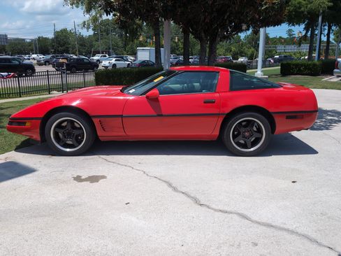 Used 1995 Chevrolet Corvette Coupe RWD image 7