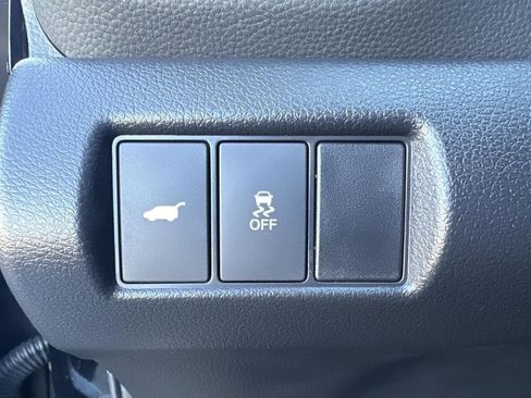 Certified 2023 Honda Pilot Touring image 9