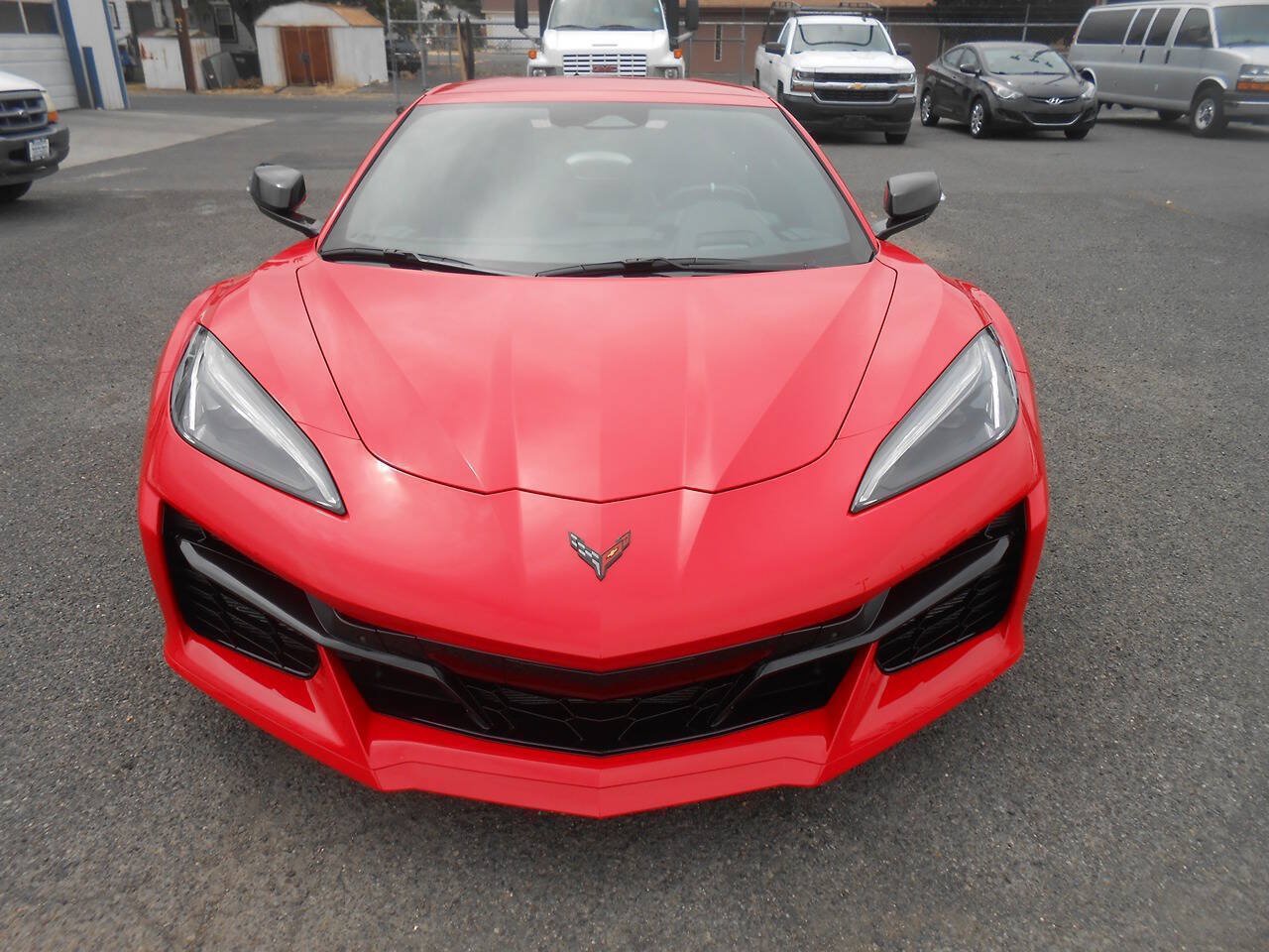 Used 2024 Chevrolet Corvette Z06 RWD image 12