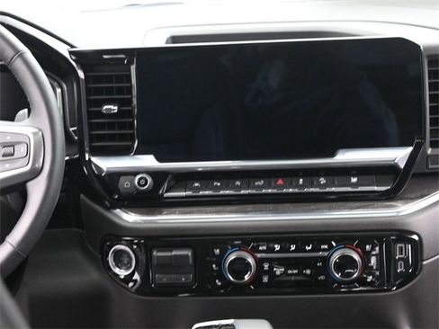 Used 2025 Chevrolet Silverado 1500 LTZ w/ LTZ Premium Package image 26