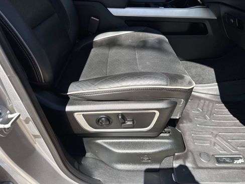 Certified 2019 RAM 1500 Laramie image 11