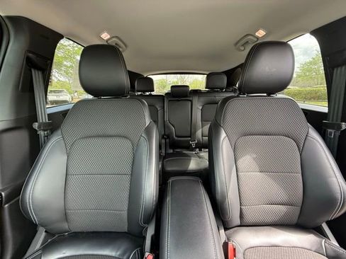 New 2024 Ford Escape SE image 15