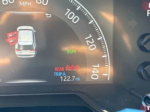 New 2025 Toyota RAV4 XLE image 29