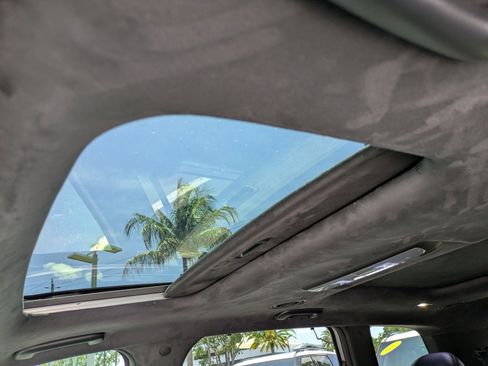 Certified 2024 Kia Telluride SX Prestige X-Line AWD/4WD image 19
