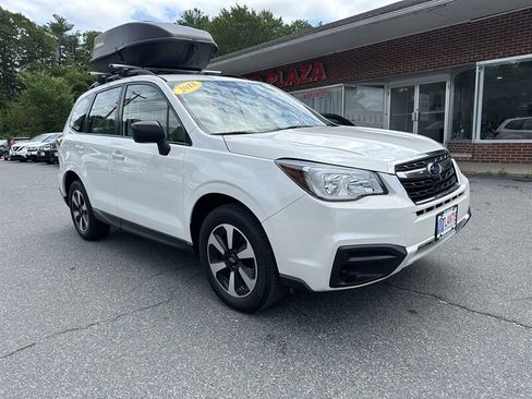 Used 2018 Subaru Forester 2.5i w/ Alloy Wheel Package image 3