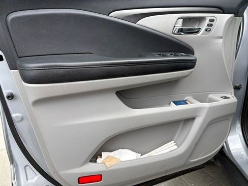 Used 2019 Honda Pilot EX-L image 14