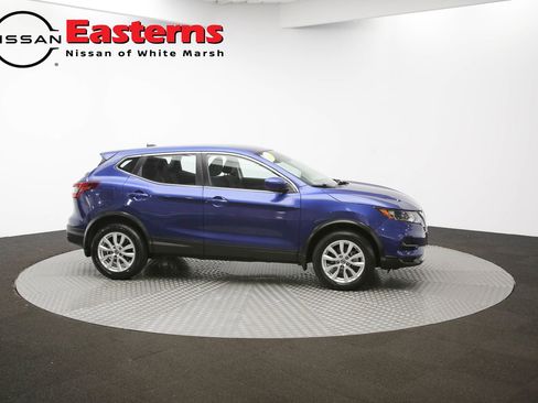 Used 2022 Nissan Rogue Sport S image 76