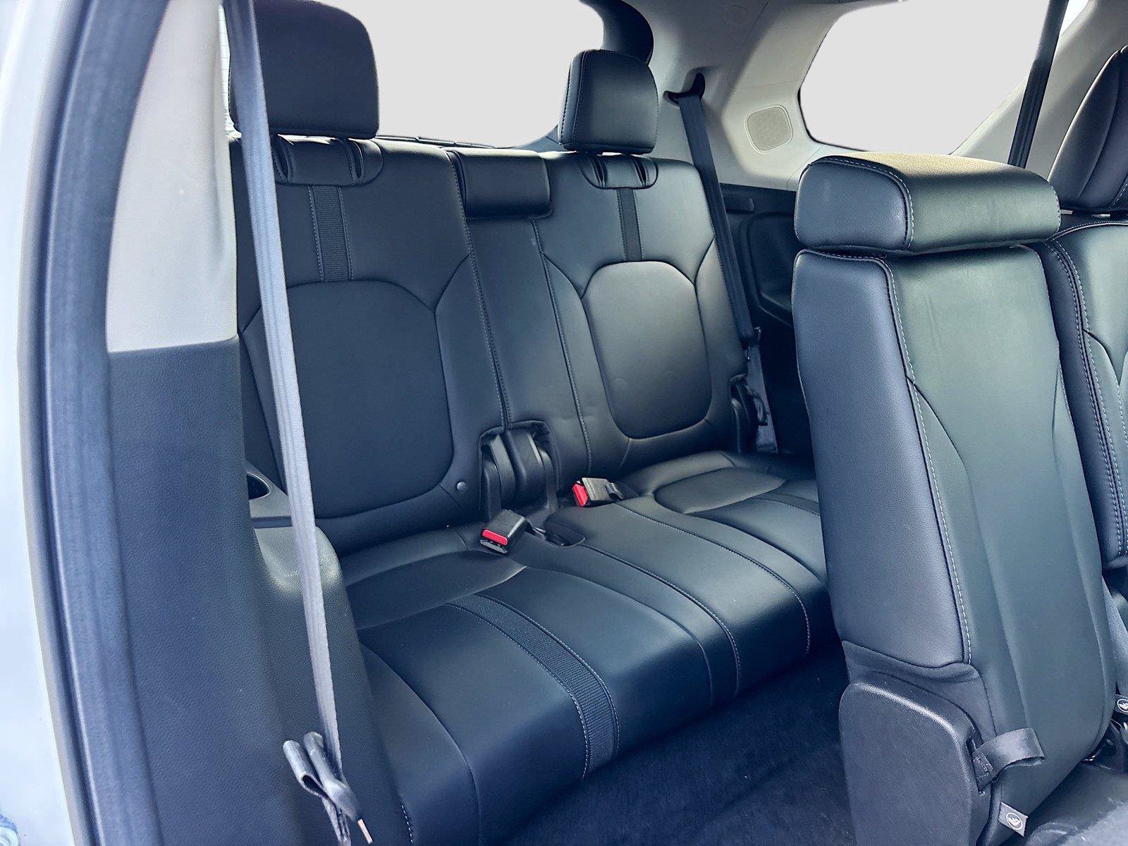 Certified 2024 Honda Pilot Touring image 33