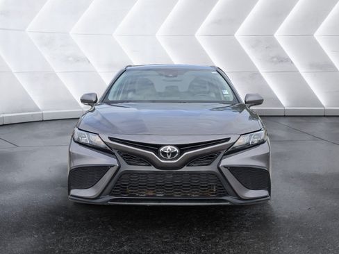 Used 2024 Toyota Camry SE FWD image 7