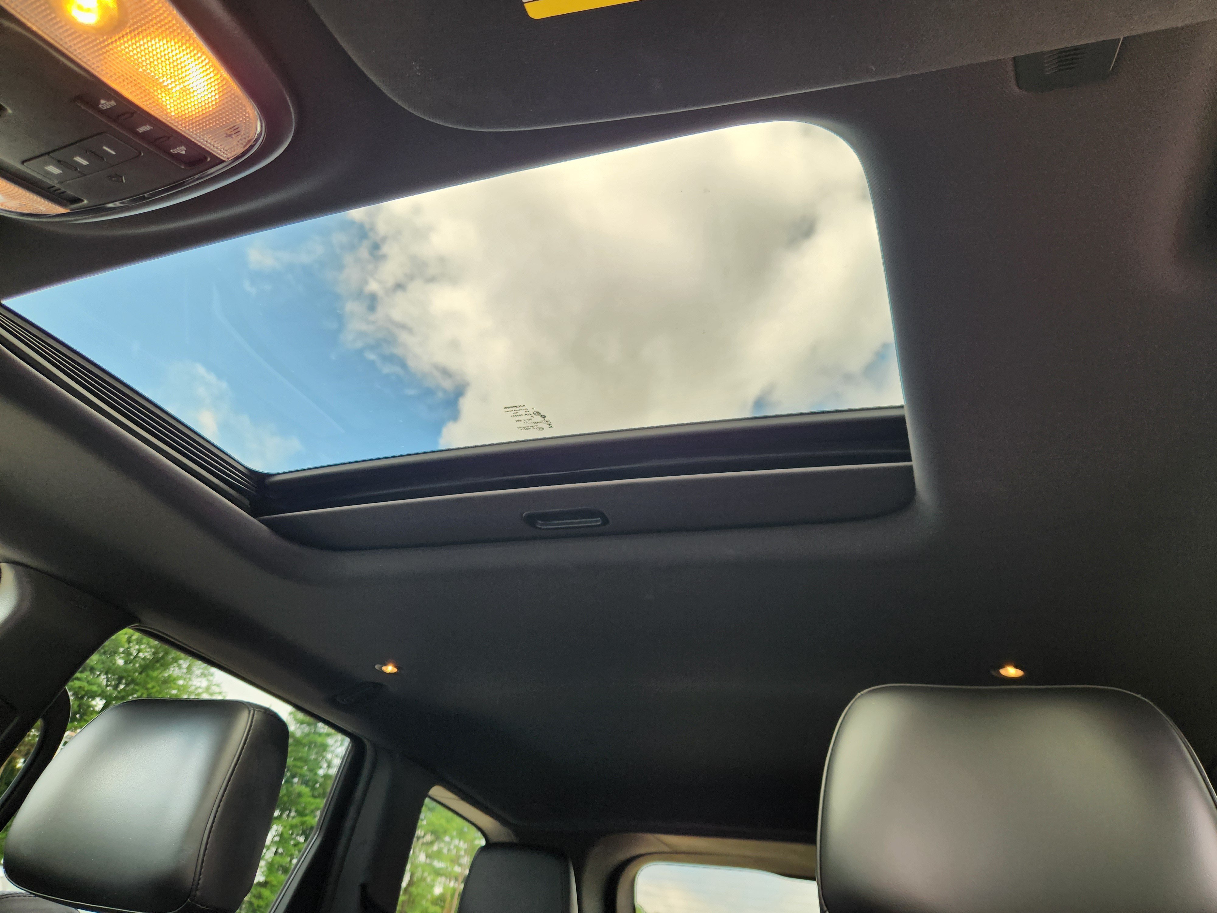 Used 2021 Jeep Grand Cherokee Limited AWD/4WD image 16