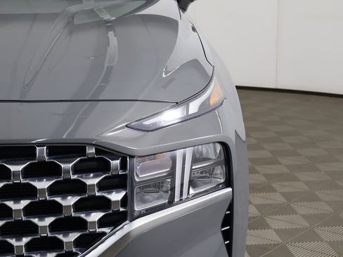 Used 2022 Hyundai Santa Fe SEL w/ Convenience + Premium Package image 16