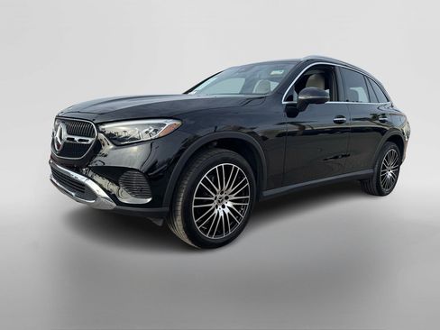 Certified 2024 Mercedes-Benz GLC 300 GLC 300 image 9
