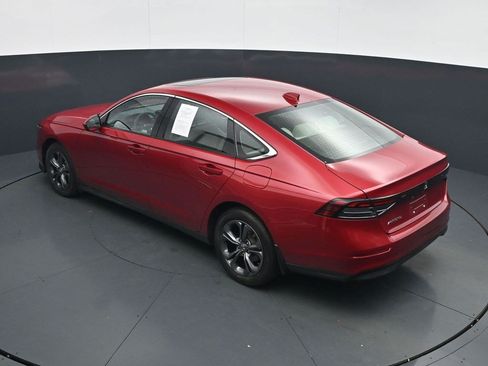 Used 2023 Honda Accord EX image 19