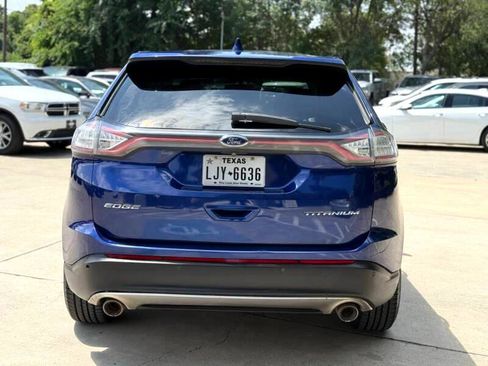 Used 2015 Ford Edge Titanium w/ Technology Package image 4