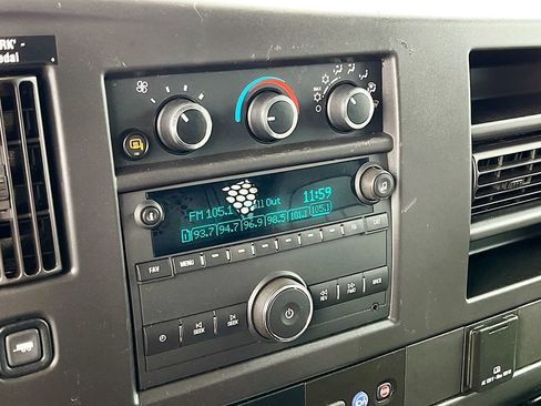 Used 2024 GMC Savana 2500 w/ Driver Convenience Package image 13