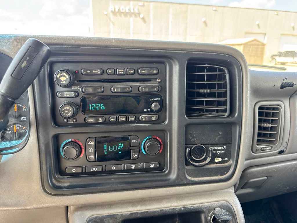 Used 2003 Chevrolet Silverado 2500 LT AWD/4WD image 15
