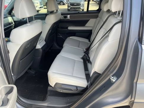 Used 2024 Hyundai Santa Fe Limited FWD image 12