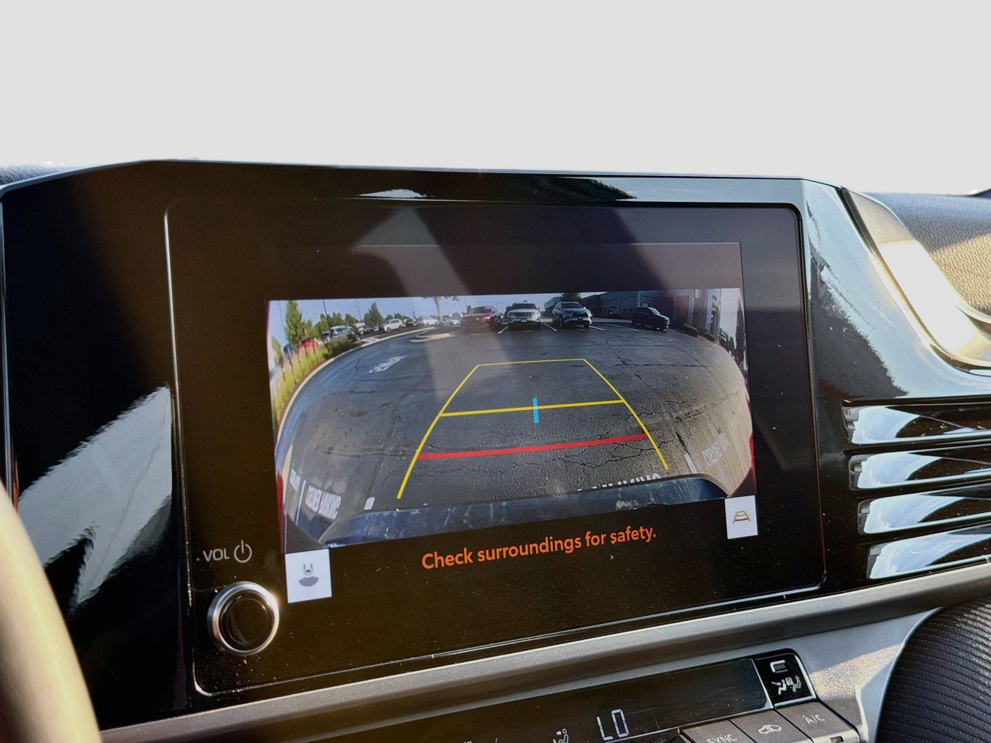 Used 2025 Toyota Camry SE FWD image 18