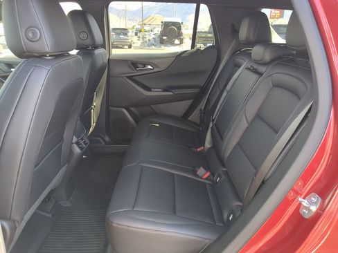 New 2026 Chevrolet Equinox LT w/ Convenience Package II image 19