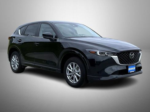 Used 2025 MAZDA CX-5 AWD 2.5 S w/ Preferred Package image 3
