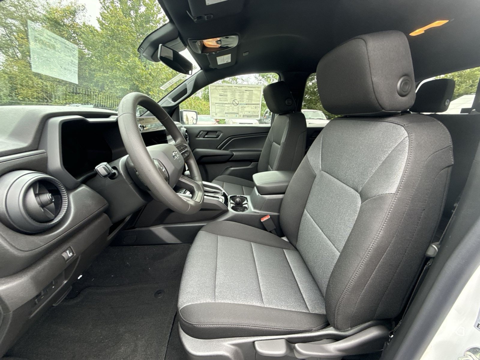 New 2026 Chevrolet Colorado Trail Boss AWD/4WD image 14