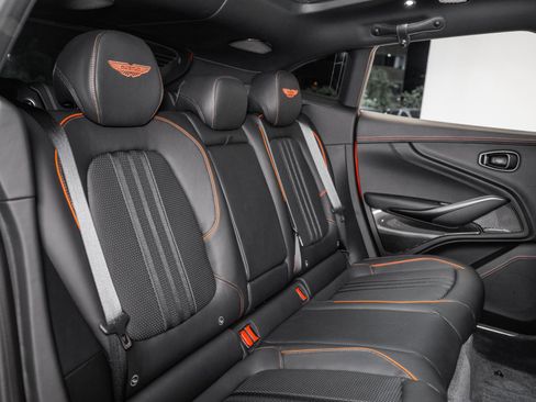 Used 2025 Aston Martin DBX 707 image 20