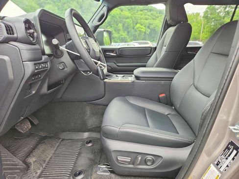 Used 2026 Toyota Land Cruiser AWD/4WD image 5