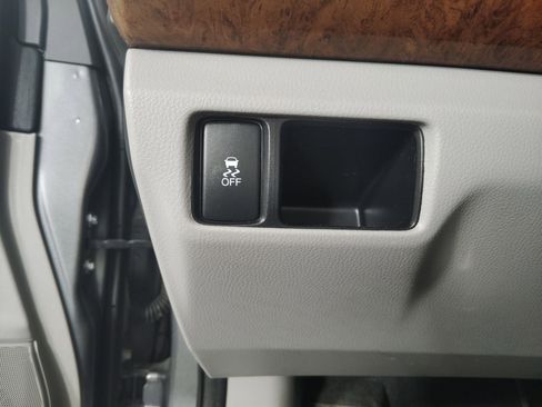 Used 2011 Honda Accord EX-L image 18