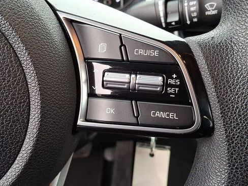 Used 2019 Kia Optima LX image 17