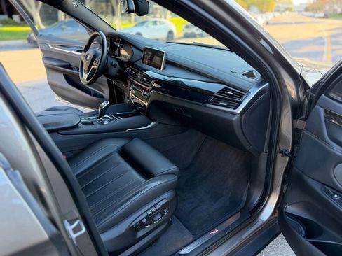 Used 2017 BMW X6 xDrive35i image 2