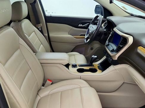 Used 2019 GMC Acadia Denali image 26