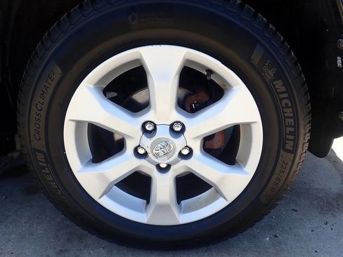 Used 2012 Toyota RAV4 Limited w/ Premium Plus Value Pkg AWD/4WD image 38
