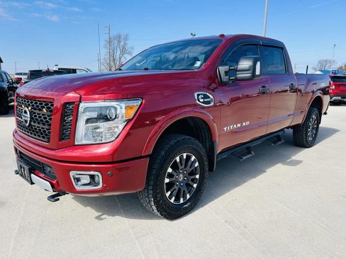 Used 2016 Nissan Titan PRO-4X image 28