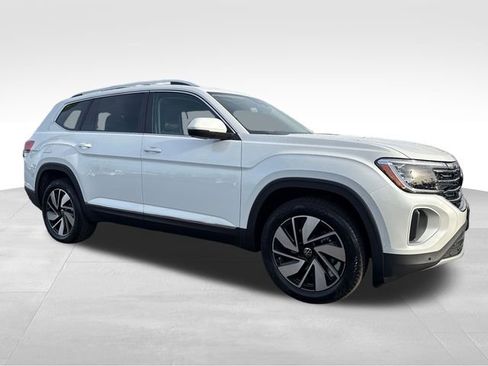 New 2026 Volkswagen Atlas SEL image 1