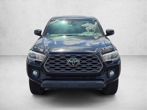 Used 2021 Toyota Tacoma TRD Off-Road AWD/4WD image 2