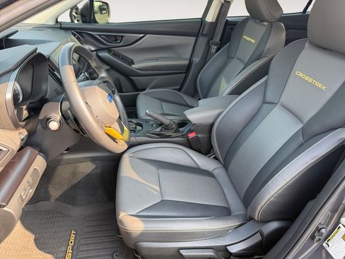 Used 2021 Subaru Crosstrek 2.5i Sport w/ Moonroof Package AWD/4WD image 6