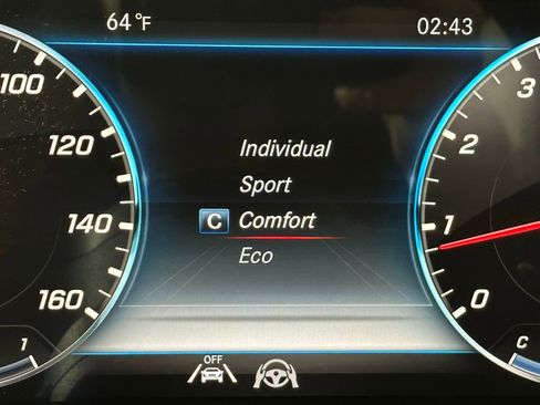 Used 2020 Mercedes-Benz S 560 4MATIC Sedan image 27