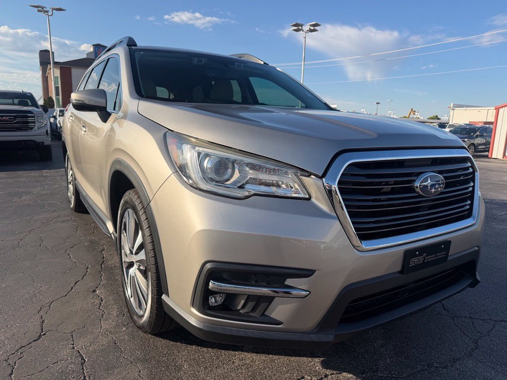 Used 2020 Subaru Ascent Limited w/ Technology Package AWD/4WD image 5