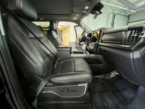 Used 2023 Ford F350 Lariat w/ FX4 Off-Road Package image 21